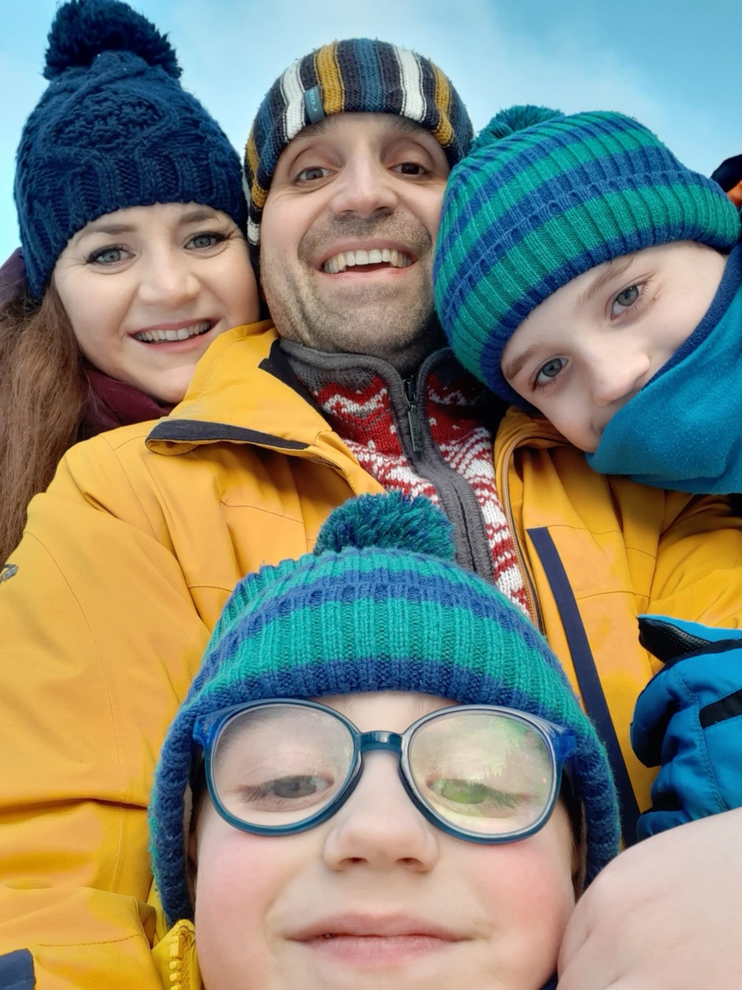 Ondrej Bukna s rodinou na zimnej túre